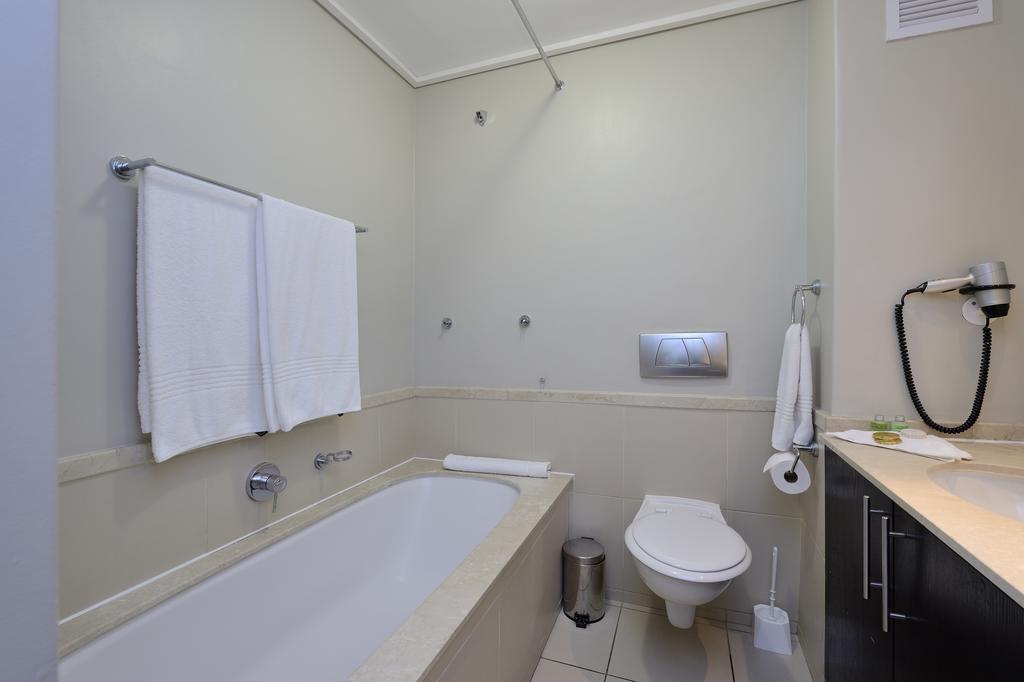 Sunstays Lagoon Beach Apartments Cape Town Exterior photo