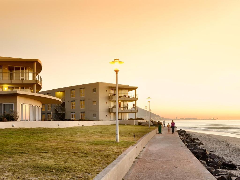 Sunstays Lagoon Beach Apartments Cape Town Exterior photo