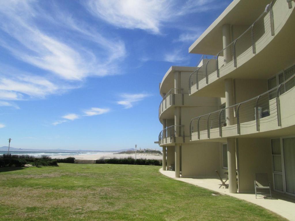 Sunstays Lagoon Beach Apartments Cape Town Room photo